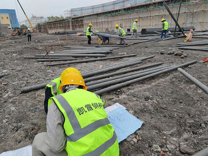 黑河螺栓球网架结构